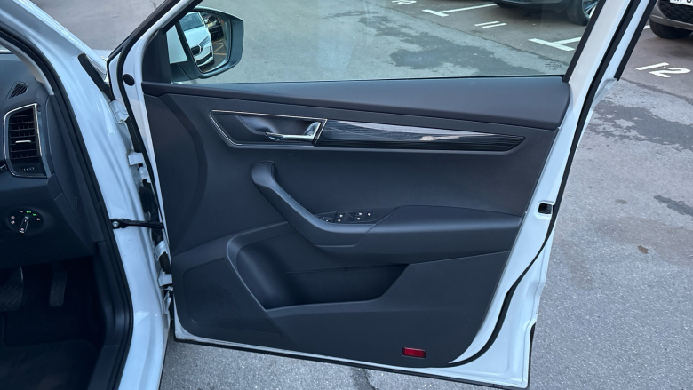 Skoda Karoq 1.5 TSI SE L 5dr DSG Petrol Estate